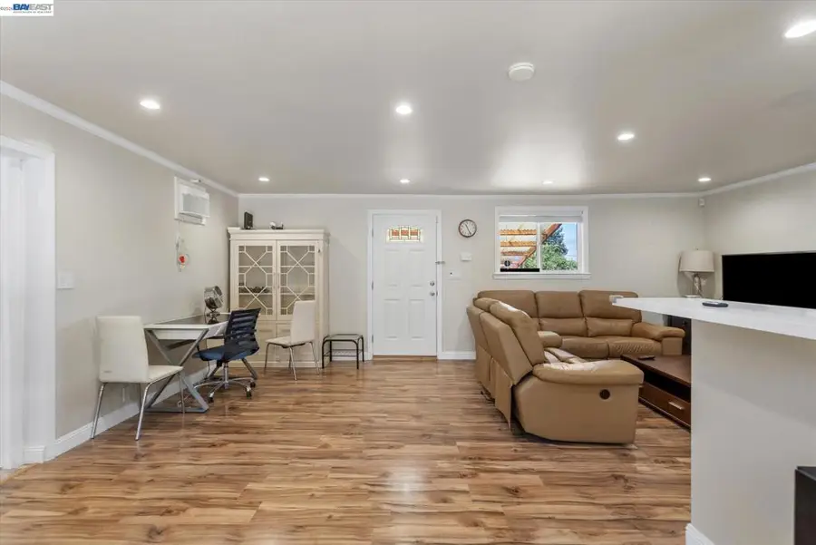 26770 Hayward Blvd, Hayward, CA 94542 - #3