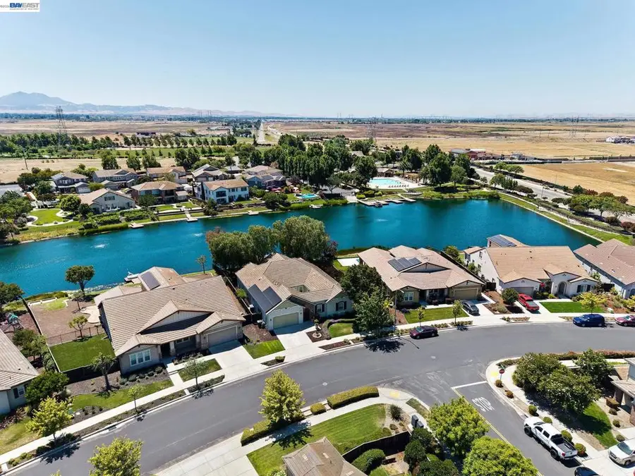 2771 Manresa Shore Ln, Oakley, CA 94561 - #2