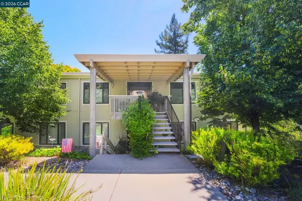 2224 Pine Knoll Dr #8, Walnut Creek, CA 94595