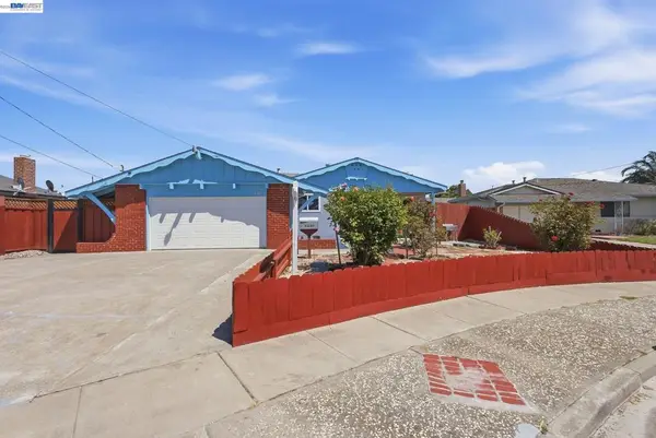 6440 Lotus Ct, Newark, CA 94560