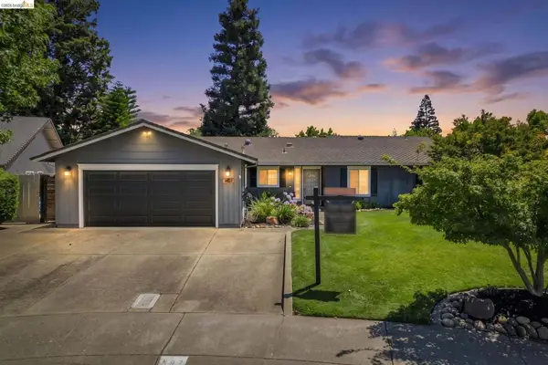 907 Dorchester Cir, Lodi, CA 95240