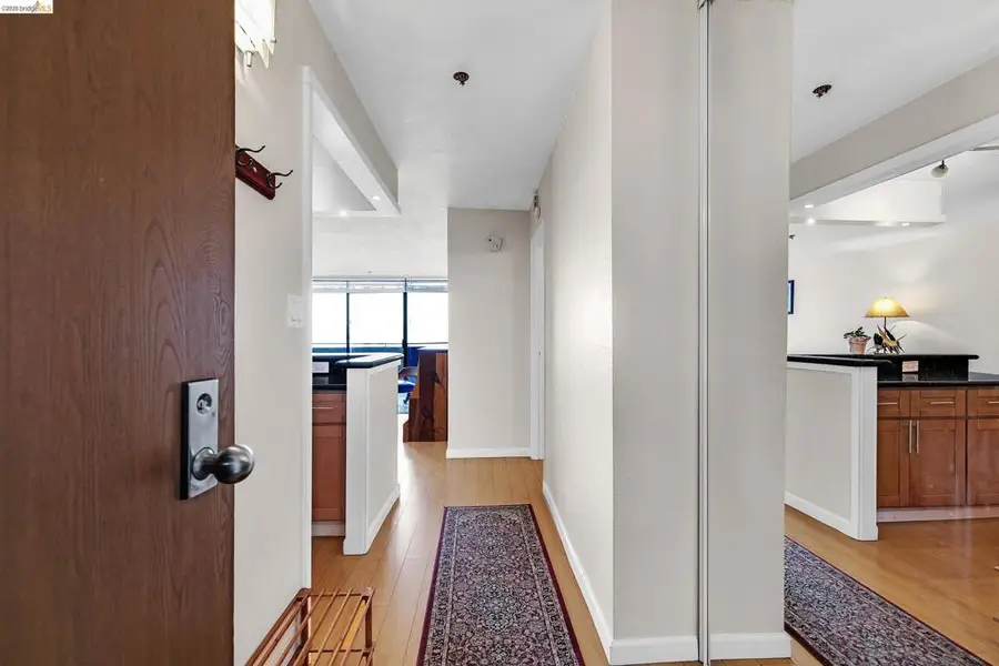 555 Pierce St #526, Albany, CA 94706 - #3