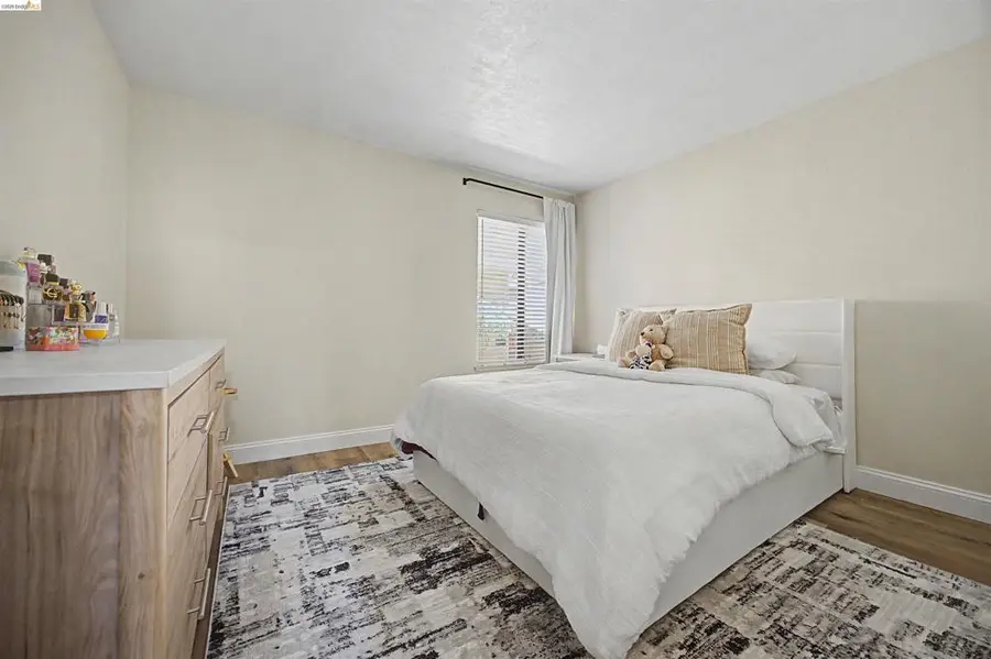 Address Withheld By Seller, Concord, CA 94520 - #2