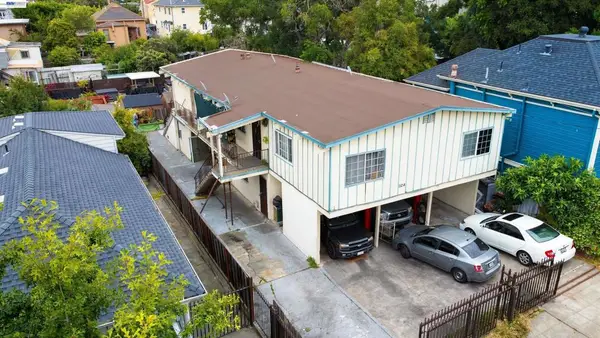 1124 E 20th St, Oakland, CA 94606