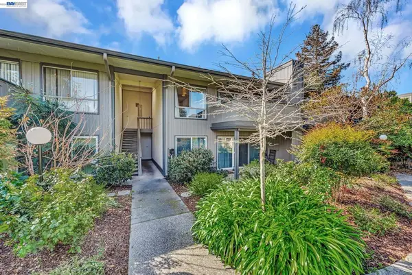 121 Buckingham Dr #25, Santa Clara, CA 95051