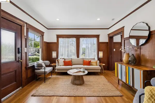 1701 Derby Street, Berkeley, CA 94703