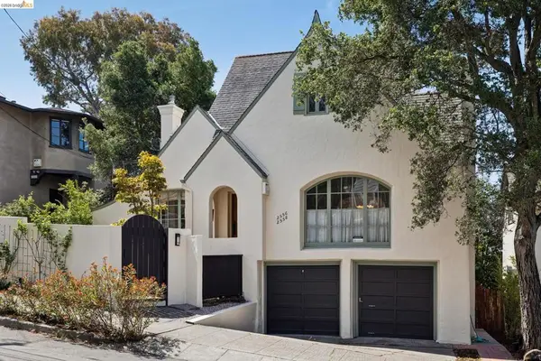 2558 Hilgard Ave, Berkeley, CA 94709