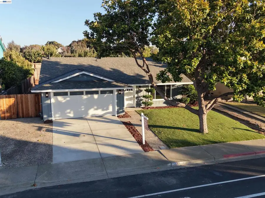 3044 San Andreas Dr, Union City, CA 94587 - #2