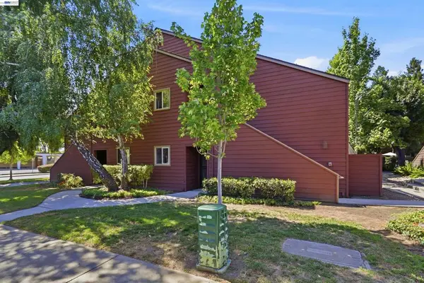 947 Catkin Court, San Jose, CA 95128