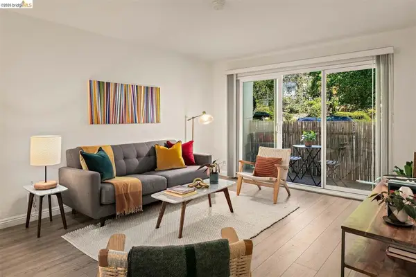 385 Jayne Ave #105, Oakland, CA 94610