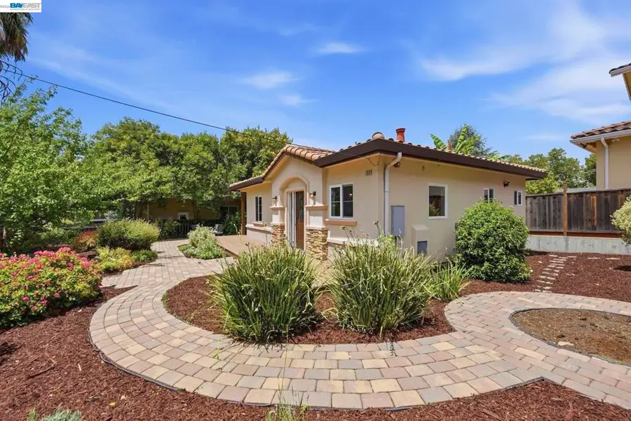 307 Dana St, Fremont, CA 94539 - #2
