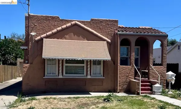 478 W 11th St, Pittsburg, CA 94565