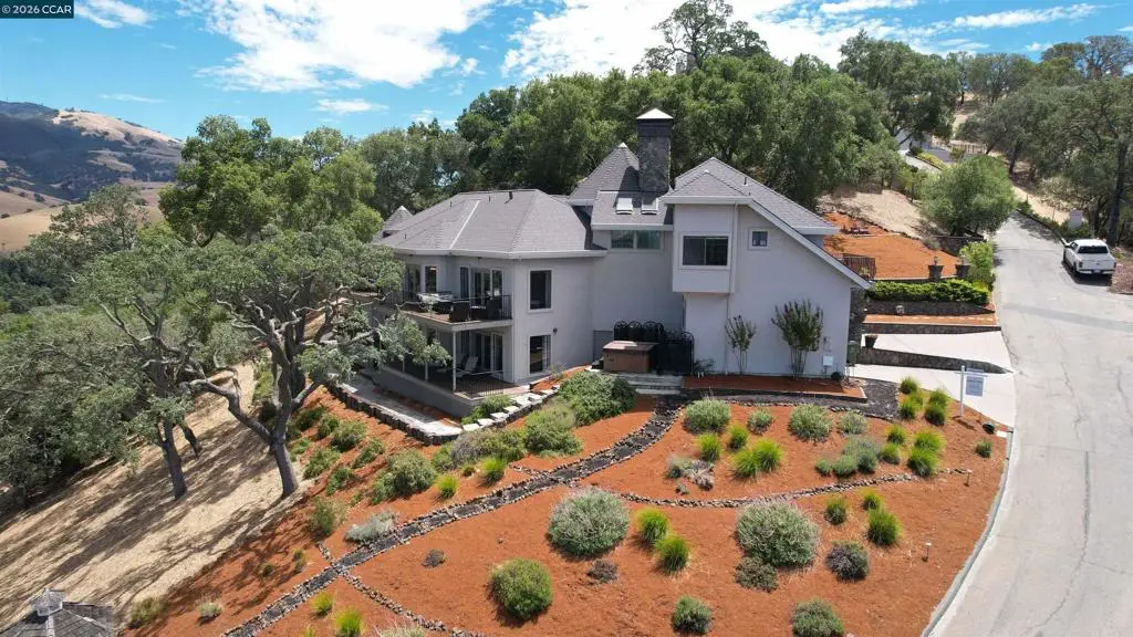 715 Castle Rock Rd, Walnut Creek, CA 94598 - #1