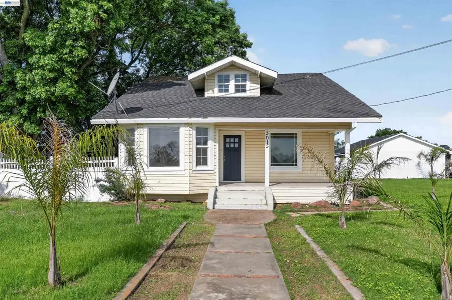 3015 Point Pleasant Rd, Elk Grove, CA 95757 - #3