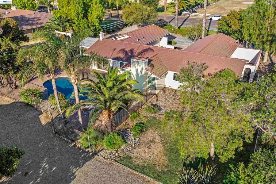 23110 Los Ranchos Dr, Tracy, CA 95304 - #3