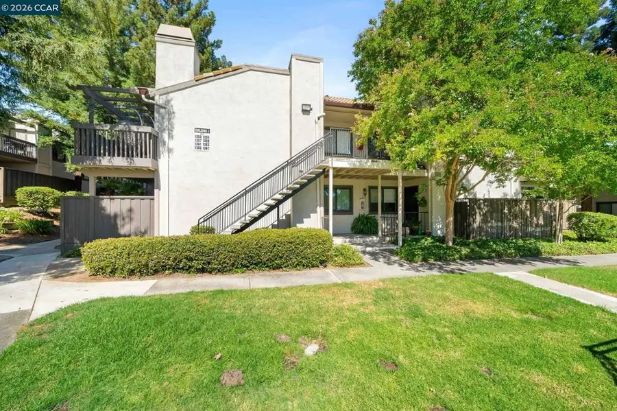 1355 Hull Ln, Martinez, CA 94553 - #2
