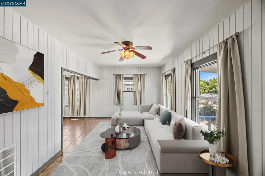 149 W 11th St, Pittsburg, CA 94565 - #2