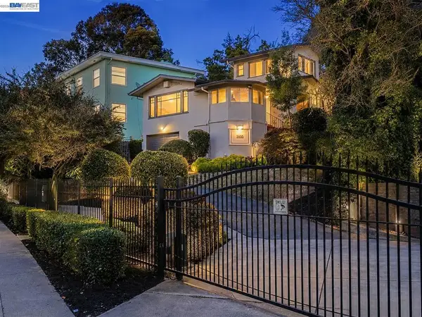 3500 Seminary Ave, Oakland, CA 94605