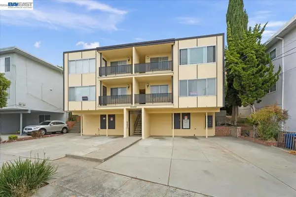 25684 Spring Dr, Hayward, CA 94542