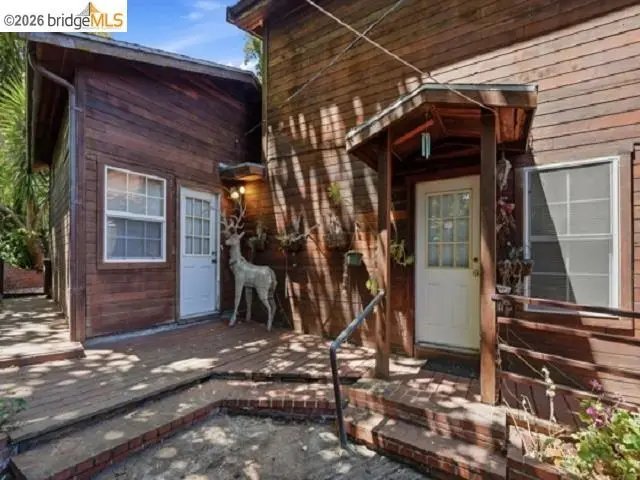 4105 Gregory St, Oakland, CA 94619 - #1