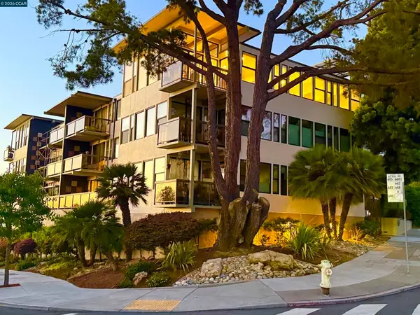 5400 Broadway Ter #301, Oakland, CA 94618