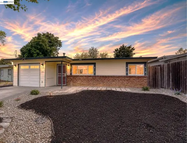 738 Lilly Ave, Hayward, CA 94544