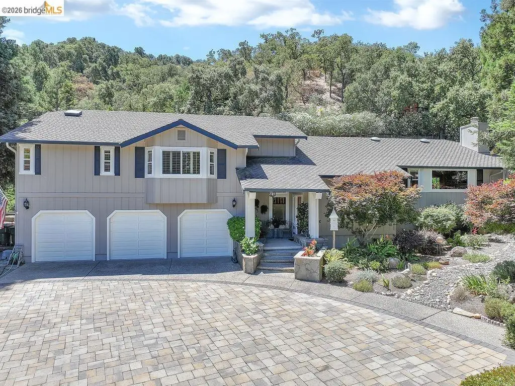 2090 Pebble Dr, Alamo, CA 94507 - #1