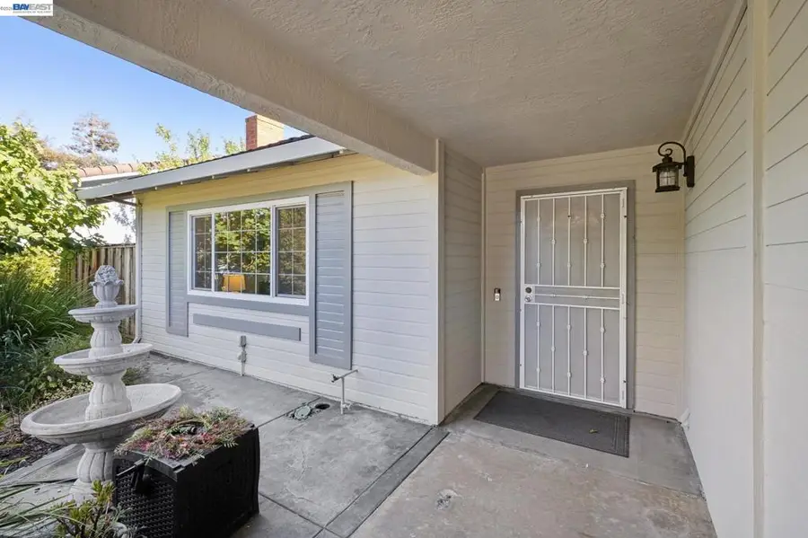 3560 Kirkcaldy St, Pleasanton, CA 94588 - #3