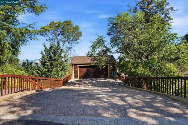 132 Rudgear Dr, Walnut Creek, CA 94596