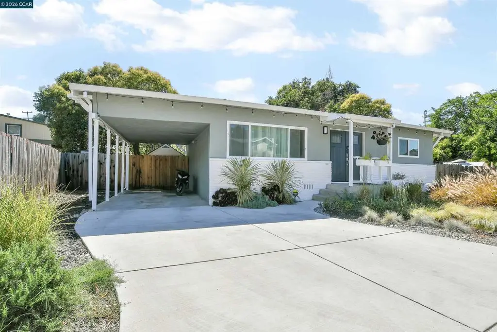 2160 Walnut St, Martinez, CA 94553 - #1
