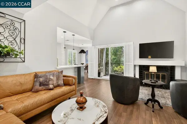 3183 Wayside Plz #311, Walnut Creek, CA 94597
