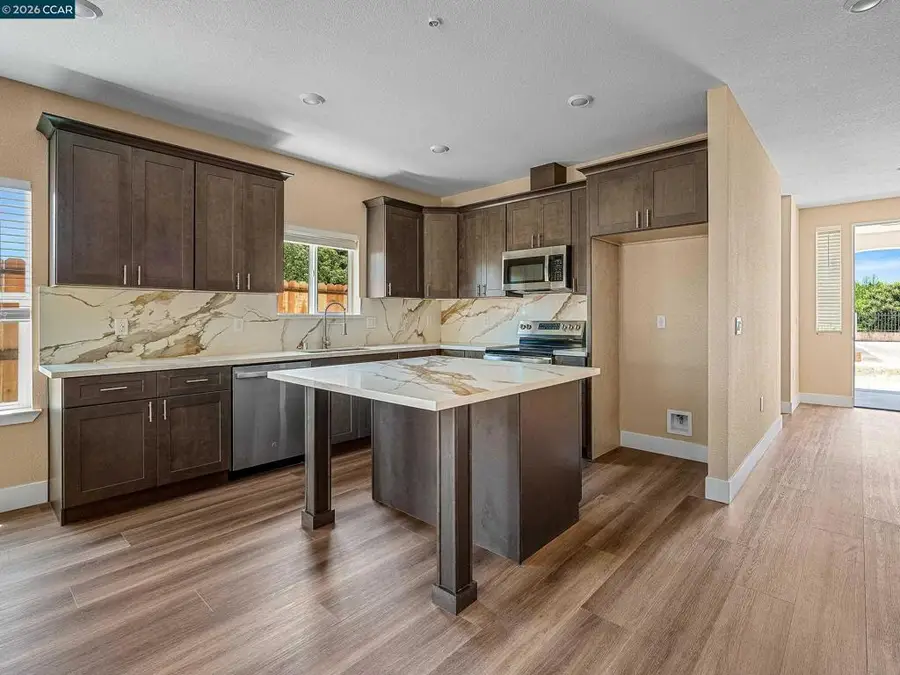 4528 Austin St, Sacramento, CA 95838 - #2