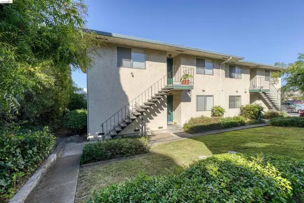 16298 Foothill Blvd, Castro Valley, CA 94578