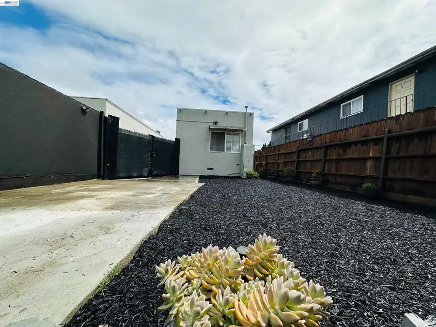 1249 88th Avenue, Oakland, CA 94621 - #3