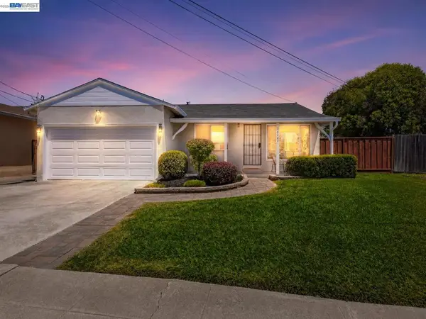 36220 Pizarro Dr, Fremont, CA 94536