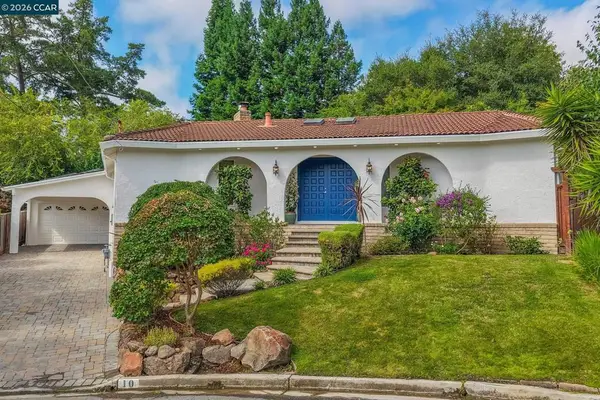 10 Darnby Ct, Orinda, CA 94563
