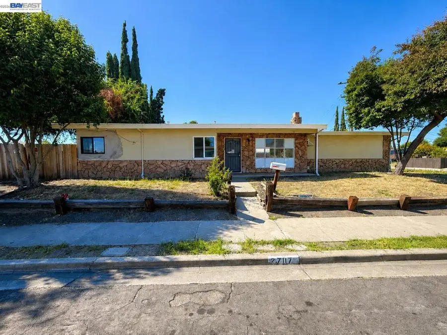 2707 Broadmoor Ave, Concord, CA 94520 - #2