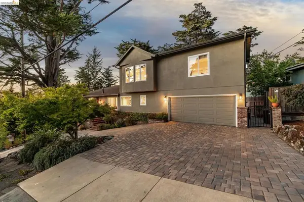 5649 Castle Dr., Oakland, CA 94611