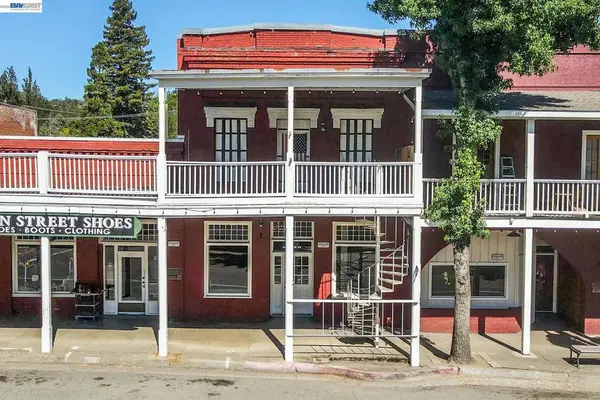 525 Main St., Weaverville, CA 96093