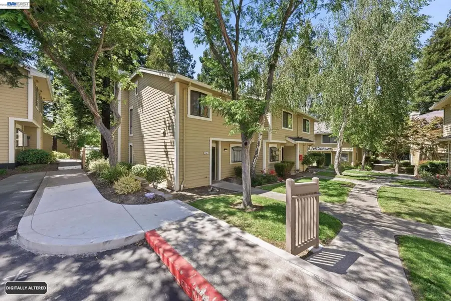 709 Center Ave, Martinez, CA 94553 - #2