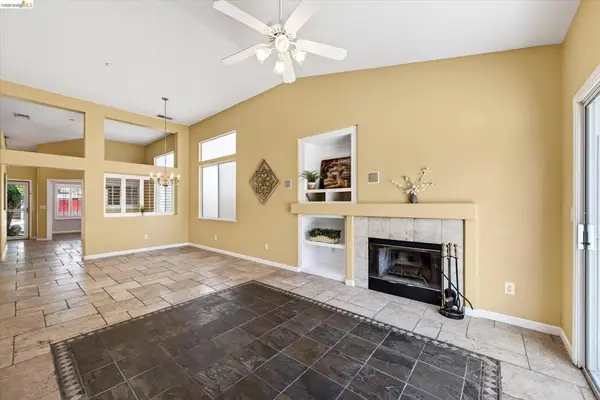 2012 Trailside Dr, Brentwood, CA 94513