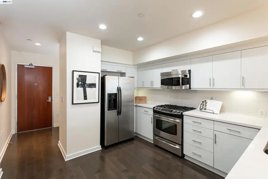 630 Thomas L Berkley Way #619, Oakland, CA 94612 - #3