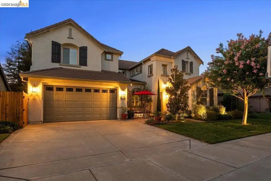 653 Bouma Ln, Ripon, CA 95366 - #2
