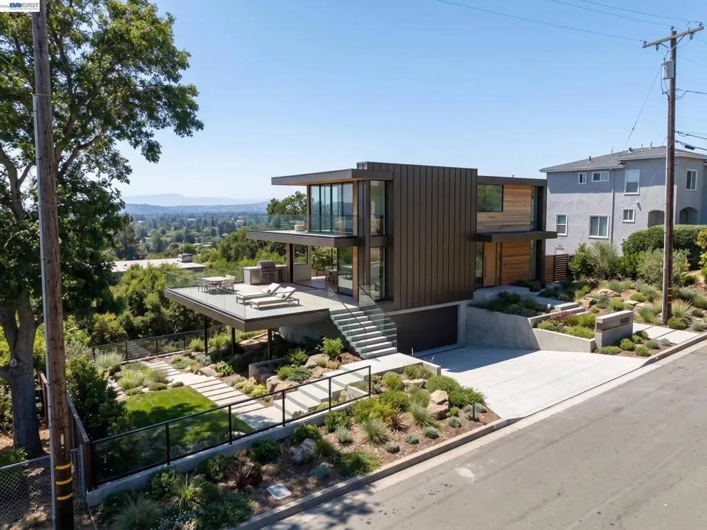 14643 Saturn Dr, San Leandro, CA 94578 - #1