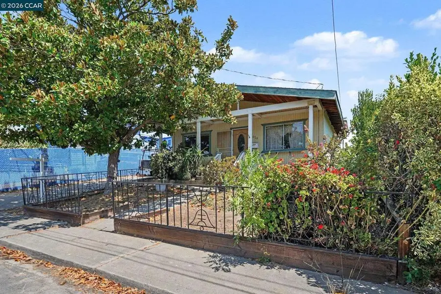 1318 Potter St, Martinez, CA 94553 - #3