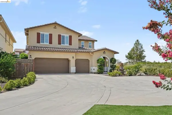 649 Marathon Dr, Oakley, CA 94561