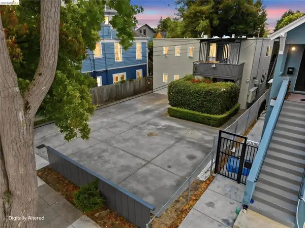 2922 Otis St, Berkeley, CA 94703