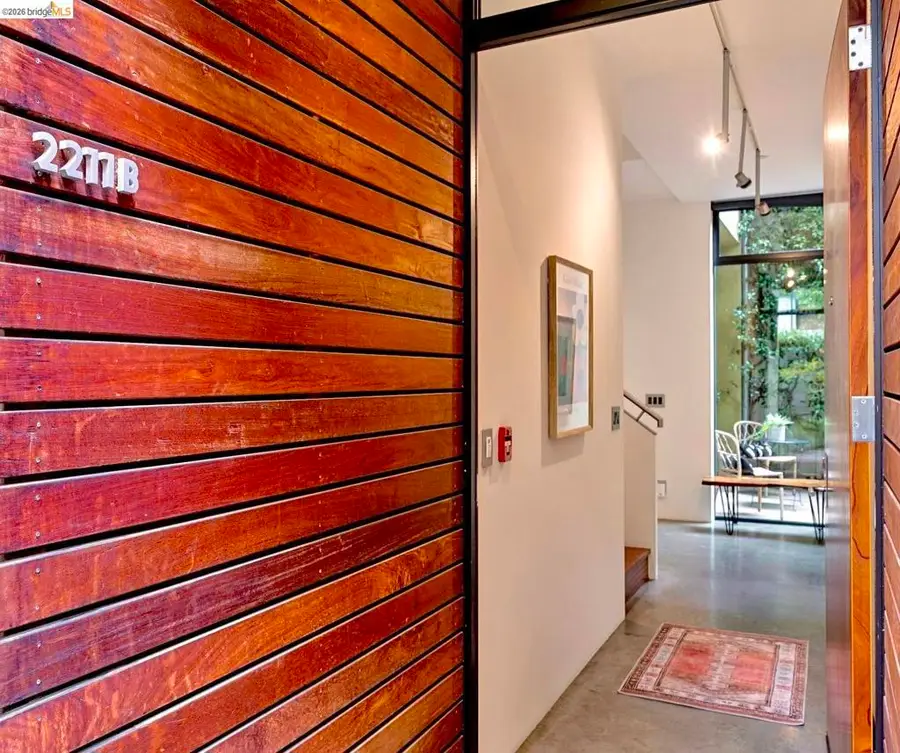 2211 5th St #B, Berkeley, CA 94710 - #3