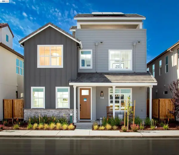 386 Caspian Way, Napa, CA 94558