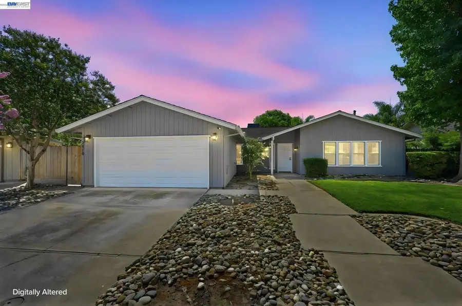 2870 Smoke Tree Cir, Stockton, CA 95209 - #3